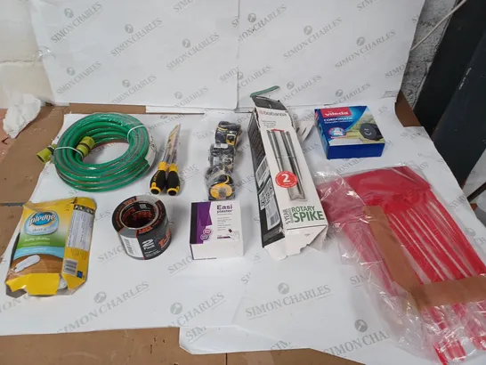 LOT OF ASSORTED HOUSEHOLD GOOD TO INCLUDE BRADAS LE-2120, TREX TAPE, AND STANLEY SCREWDRIVER X2 ETC.