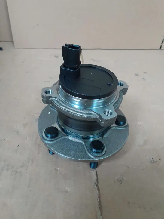 WHEEL HUB ASSEMBLY 