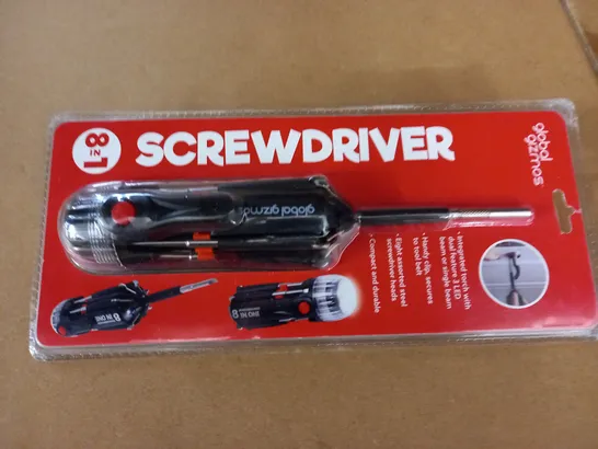 8 IN 1 SCREWDRIVER