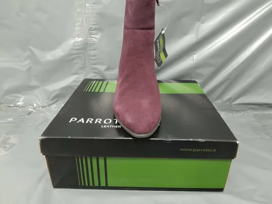 BOXED PAIR OF PARROTTO BLOCK HEEL ANKLE BOOTS IN DARK PURPLE EU SIZE 40