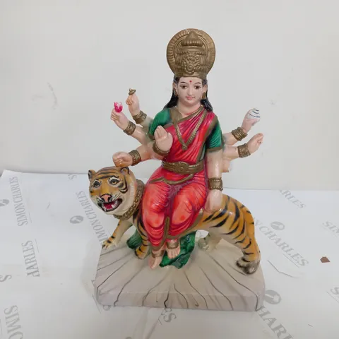 TRADITIONAL THEMED STATUE