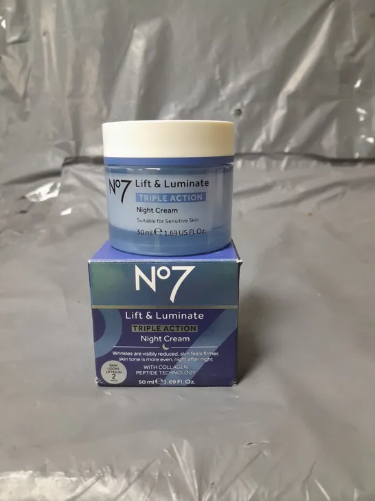 NO7 LIFT & LUMINATE TRIPLE ACTION NIGHT CREAM 50ML