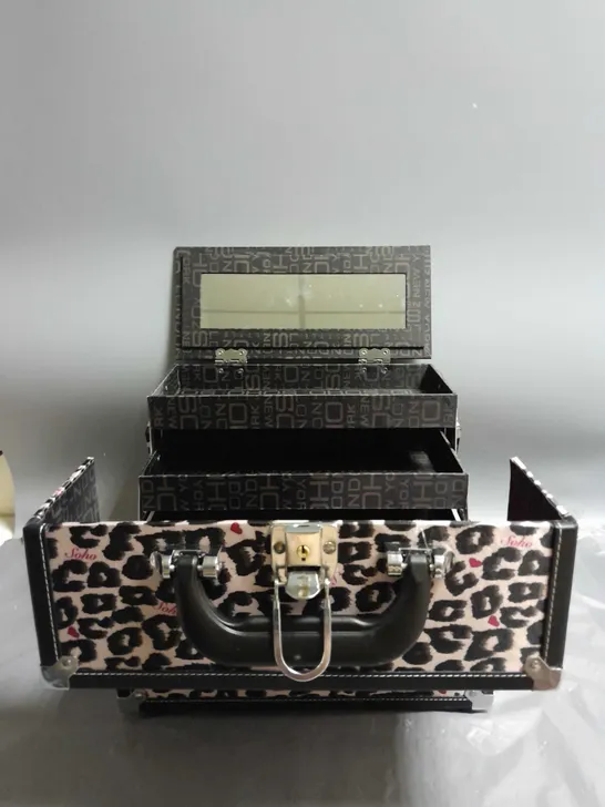 SOHO COSMETIC STORAGE BOX IN LEOPARD PRINT