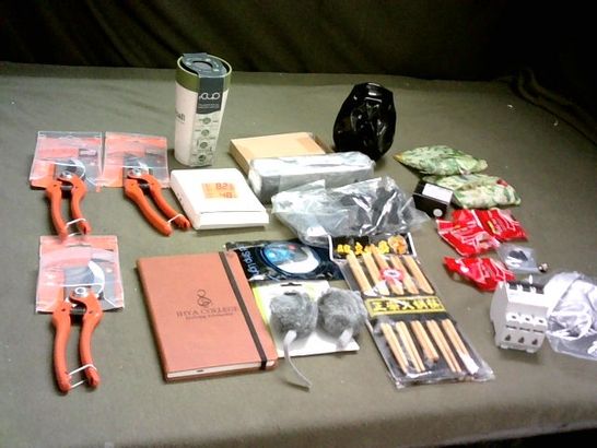 SMALL BOX OF ASSORTED ITEMS INCLUDING NOTE BOOKS, WIRE CUTTERS, WAX MELTER 