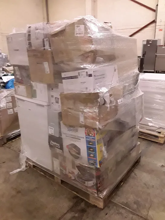 PALLET OF APPROXIMATELY 36 UNPROCESSED RAW RETURN HOUSEHOLD AND ELECTRICAL GOODS TO INCLUDE;