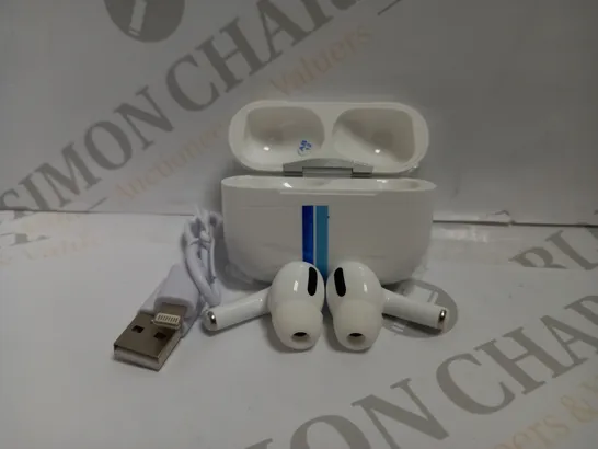 TRUE WIRLESS EARBUDS IN CASE - WHITE (USES LIGHTNING CONNECTOR TO CHARGE)