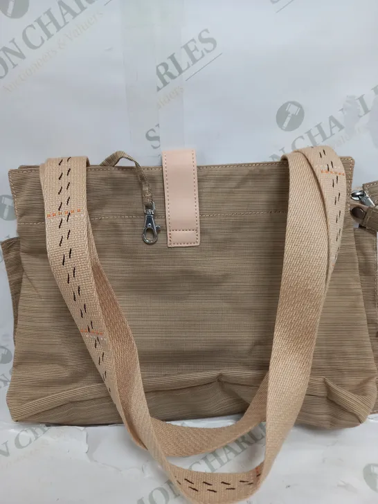 KIPLING BRUSHED BEIGE HAND BAG