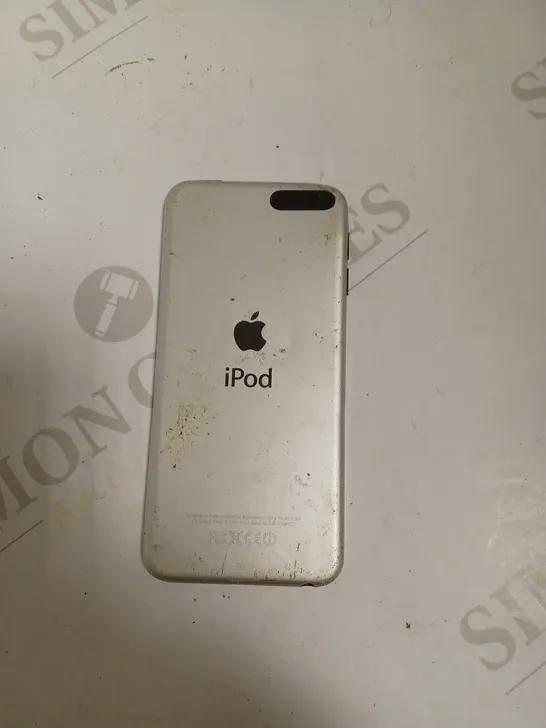 APPLE IPOD TOUCH 5TH GEN 