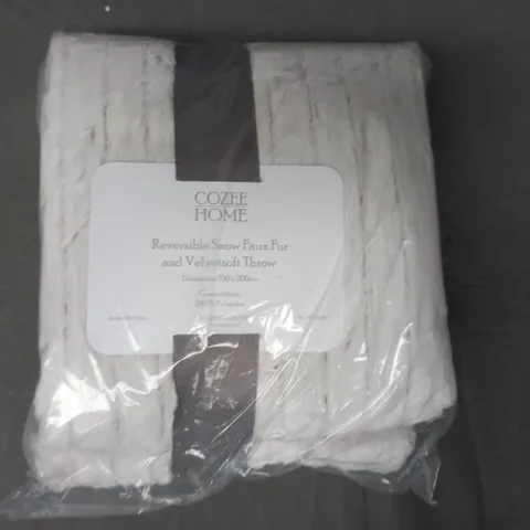 BOXED COZEE HOME REVERSIBLE SNOW FAUX FUR AND VELVETSOFT THROW