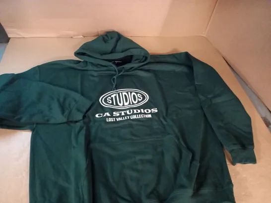 CALI STUDIOS GREEN HOODIE - L