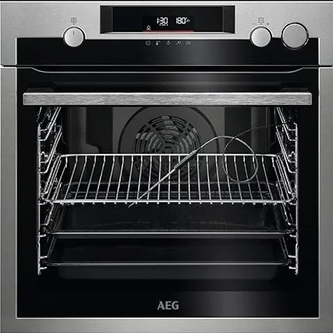 AEG 7000 STEAMCRISP BUILT IN OVEN BSE577261M, 72L CAPACITY, STEAMCRISP, FOOD SENSOR, FAST HEAT UP, MULTILEVEL COOKING, PYROLYTIC SELF CLEAN, LED DISPLAY, ANTIFINGERPRINT COATING, STAINLESS STEEL