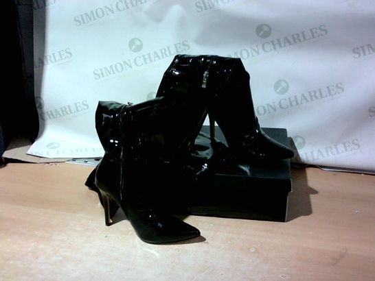BOXED PAIR OF EGO HIGH HEEL BOOTS SIZE 4