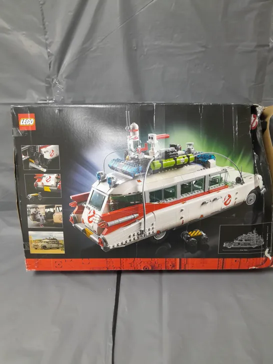 BOXED LEGO GHOSTBUSTERS ECTO-1 10274 RRP £179.99