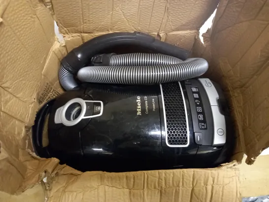 MIELE COMPLETE C3 POWERLINE VACUUM 