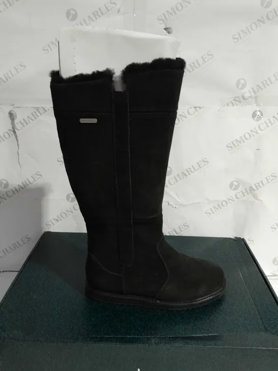 BOXED EMU AUSTRALIA "MOONTA" WATERPROOF KNEE LEATHER BOOTS, BLACK - SIZE 5