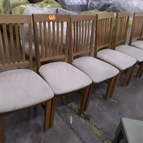 SET OF SIX DESIGNER OAK SLAT BACK DINING CHAIRS WITH NATURAL FABRIC SEATS