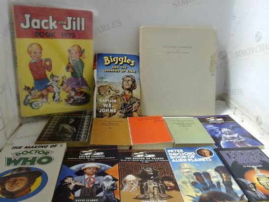 LOT OF ASSORTED COLLECTABLE BOOKS, PROGRAMMES AND MAGAZINES ETC 