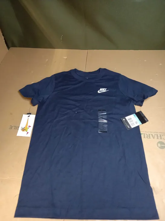 NIKE LOGO NAVY T-SHIRT SIZE UNSPECIFIED