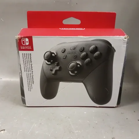 NINTENDO SWITCH PRO CONTROLLER