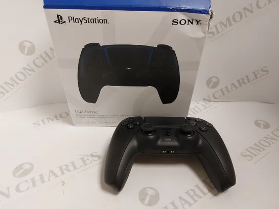 BOXED PLAYSTATION DUALSENSE WIRELESS CONTROLLER