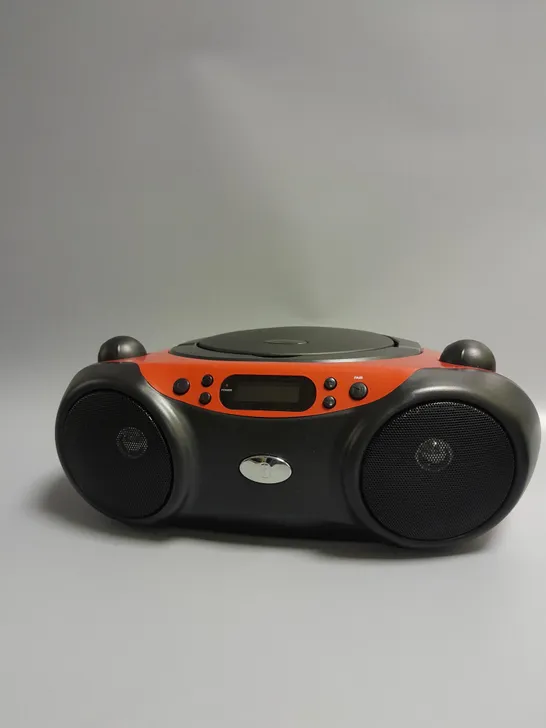 BOXED BLUETOOTH DAB + FM RADIO RADIO