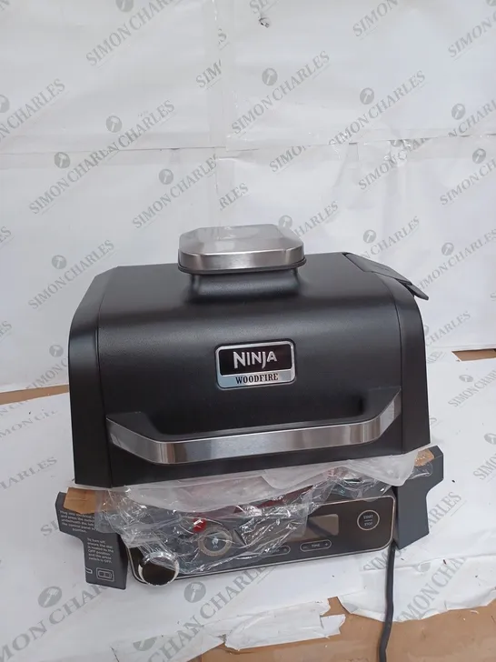 NINJA WOODFIRE ELECTRIC BBQ GRILL & SMOKER WITH AIR FRY FUNCTION OG701UKQ