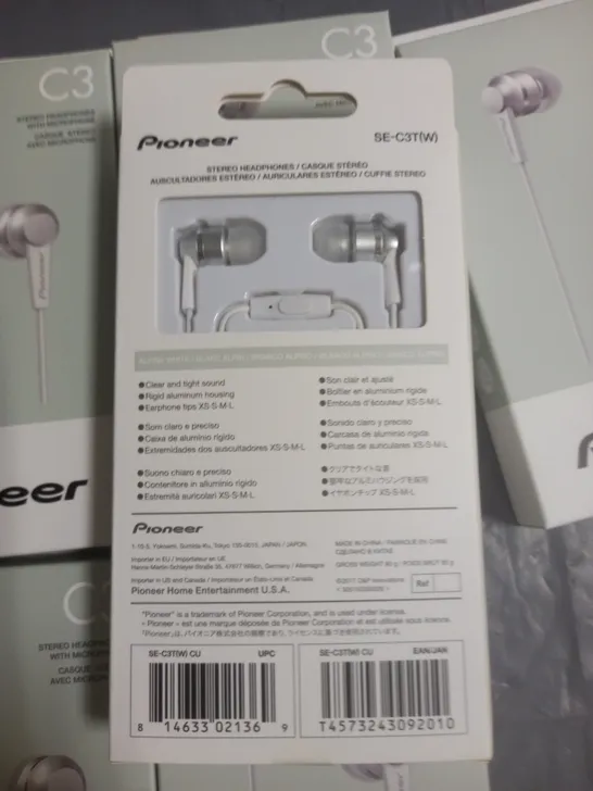 LOT OF 6 BRAND NEW PIONEER C3 STEREO HEADPHONES