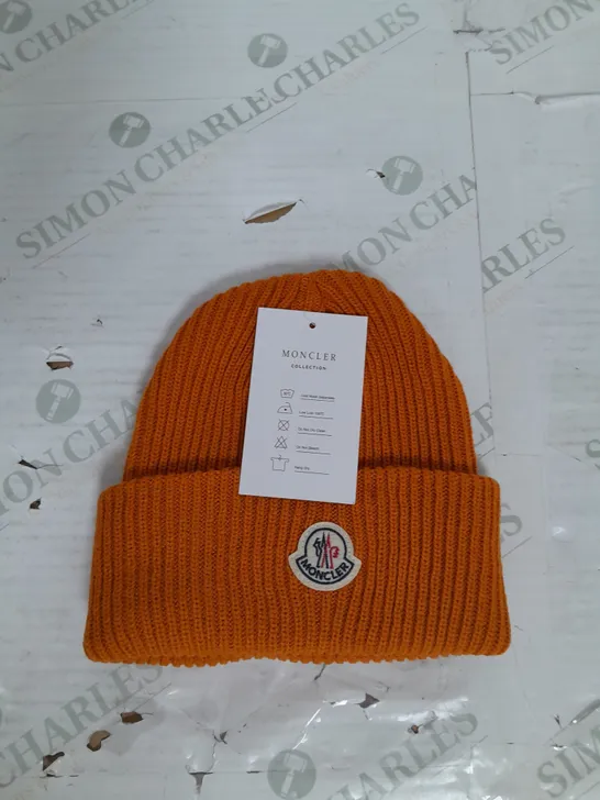 MONCLER BEANIE IN ORANGE ONE SIZE