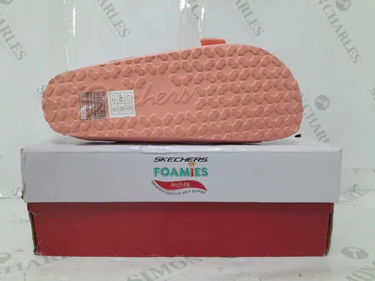 BOXED SKECHERS FOAMIES OPEN TOE SANDALS IN PINK SIZE 4