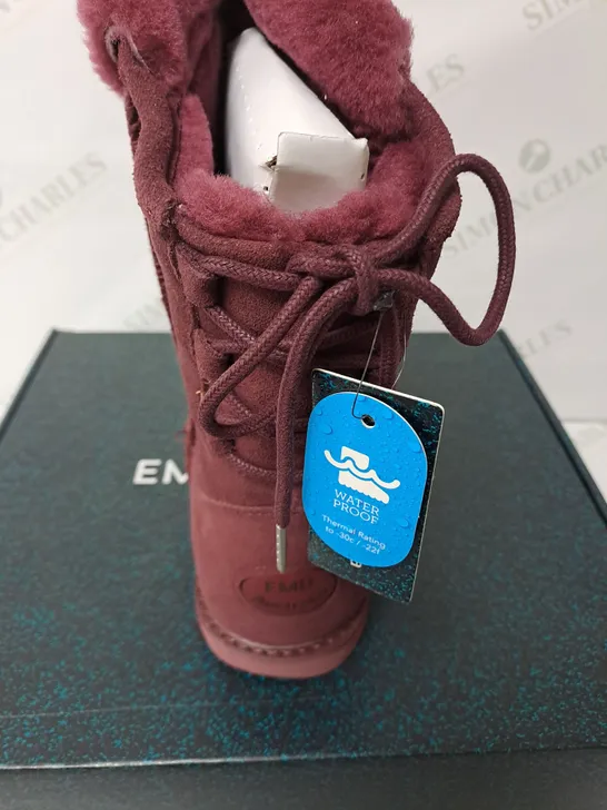 EMU BURGANDY BOOTS WATER PROOF SIZE 8