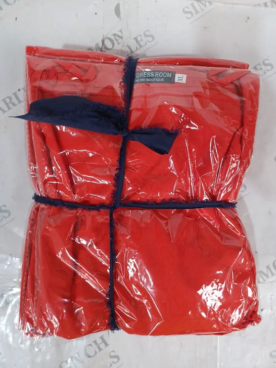 APPROXIMATELY 10 BRAND NEW MY DRESS ROOM TOPS IN RED SIZE XL