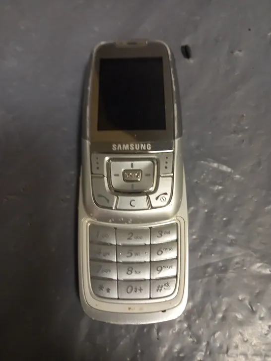 UNBOXED SAMSUNG MOBILE PHONE