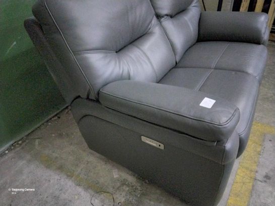 QUALITY G PLAN GREY LEATHER POWER RECLINING TWO SEATER SOFA 