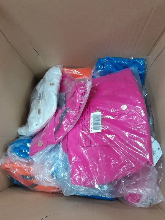 BOX OF APPROX 20 BAGGED JULIEN MACDONALD MILITARY STYLE DENIM JACKETS IN VARIOUS COLOURS AND SIZES 