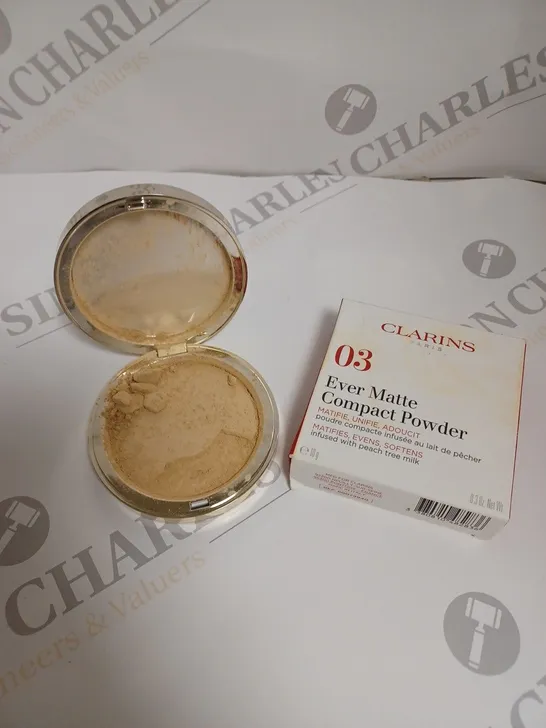 BOXED CLARINS EVER MATTE COMPACT POWER 03 LIGHT MEDIUM 10G