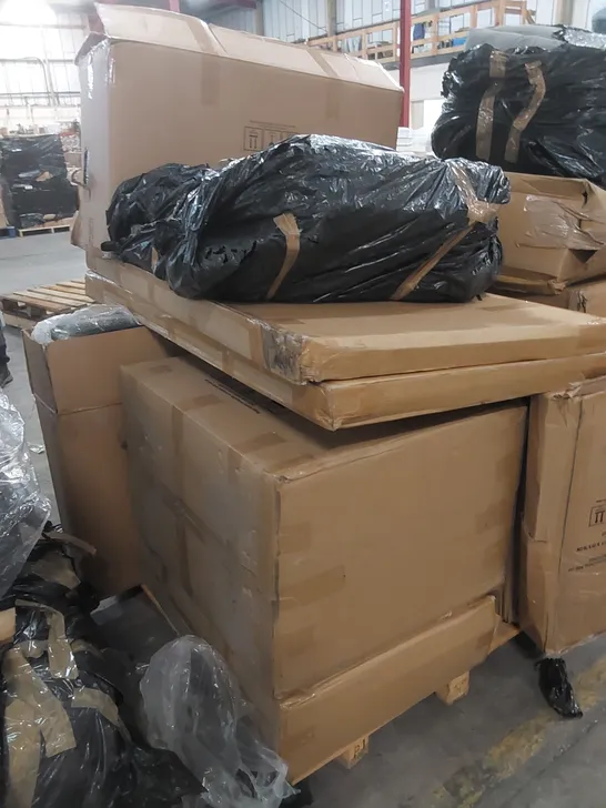 PALLET OF ASSORTED INCOMPLETE GARDEN AND PATIO FURNITURE PARTS 