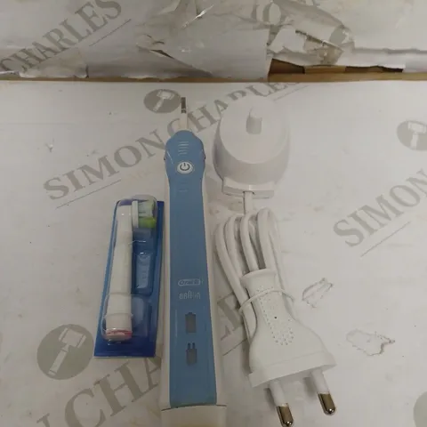 ORAL-B PRO 1 ELECTRIC TOOTHBRUSH