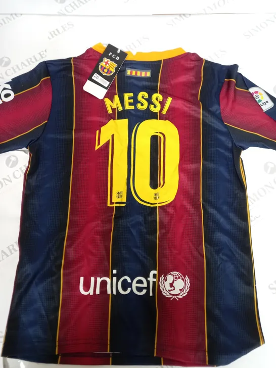 FC BARCELONA HOME KIT WITH MESSI 10 SIZE 26