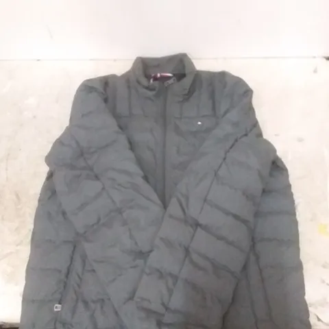 PACKAGED MENS TOMMY HILFIGER GREY COAT - SMALL