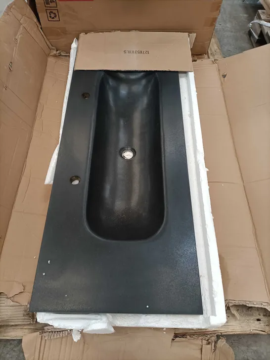 BOXED DESIGNER STONE EARTH REAL BLACK STONE BASIN 127 × 53 × 18.5 RRP £1500