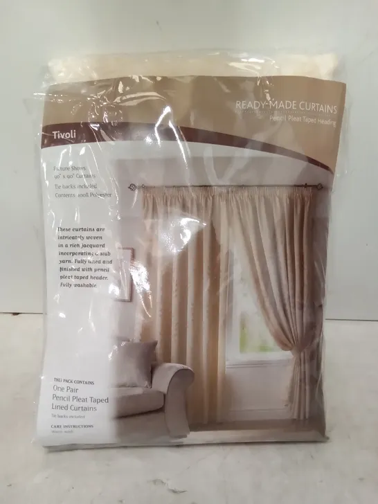 ALAN SYMONDS PENCIL PLEAT CURTAINS IN CREAM