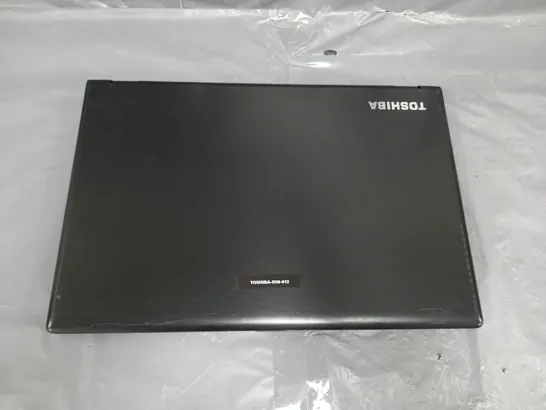 TOSHIBA SATELLITE PRO R50-B	15 INCH I3-4005U 1.70GHZ