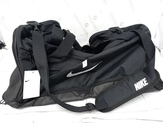 NIKE DUFFLE BAG IN BLACK