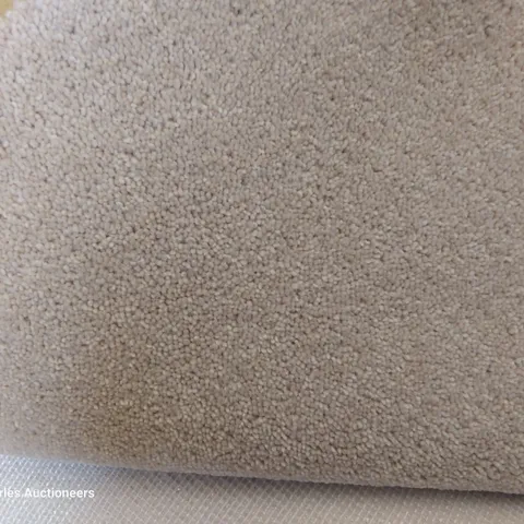 ROLL OF QUALITY DIMENSIONS 50 23 CARPET RUNNER APPROXIMATELY 1.45 × 5M