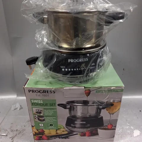 BOXED PROGRESS SWISS FONDUE SET IN SILVER/BLACK