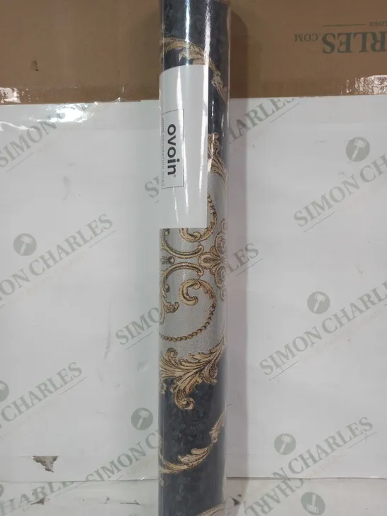 OVOIN ROLL OF WALLPAPER IN BLACK/SILVER/GOLD W. PATTERN