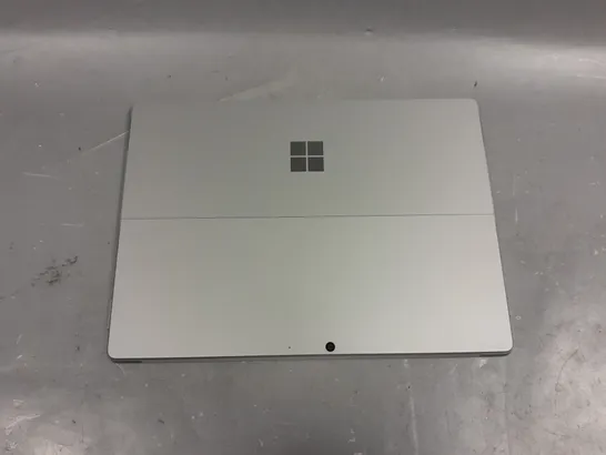 MICROSOFT SURFACE PRO 8 TABLET