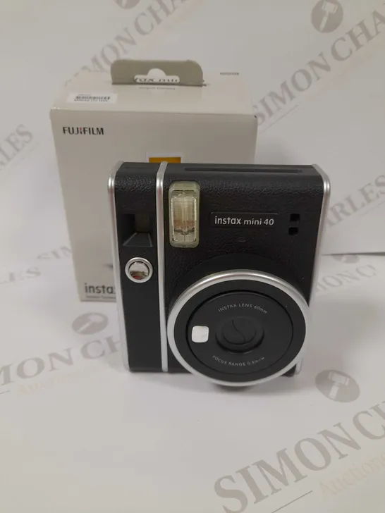 BOXED FUJIFILM INSTAX MINI 40 INSTANT CAMERA