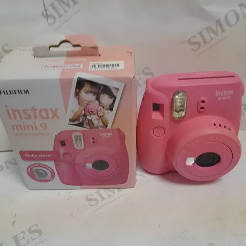 FUJIFILM INSTAX MINI 9 INSTANT CAMERA 