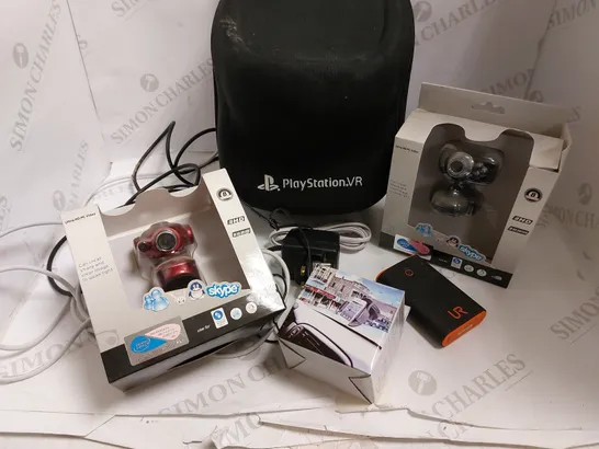 LOT OF APPROX. 5 ITEMS INCLUDING PLAYSTATION VR CASE, VISUAL EFFECT WEBCAMS, CHARGERS